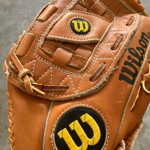 RH Wilson A2211 Baseball Glove 12" (Used)