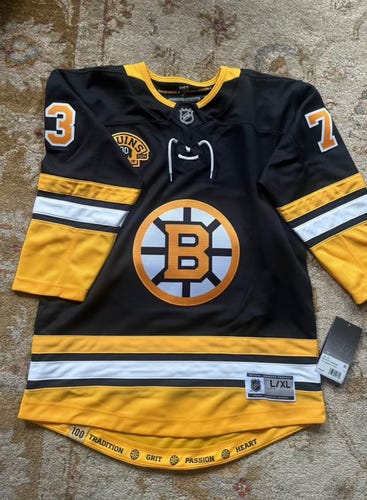 Charlie McAvoy Black Large/Extra Large Kids Unisex Jersey (New)