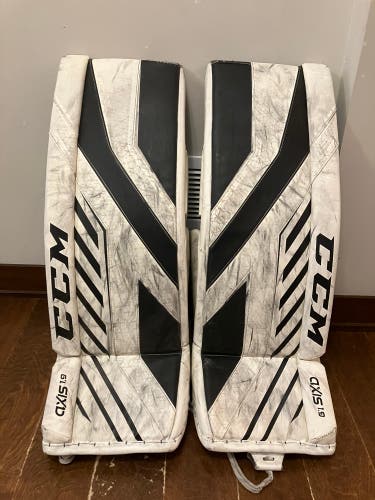 Sr 32+1” CCM AXIS 1.9 Leg Pads