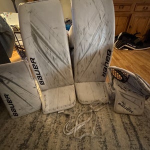 34" 2023 Bauer Hyperlite 2 Regular Goalie Full Set (Used)