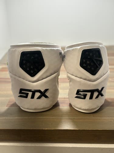 Adult STX Cell IV Arm Pads