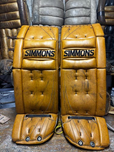 2014 33" Simmons 998 Regular Goalie Full Set (Used)