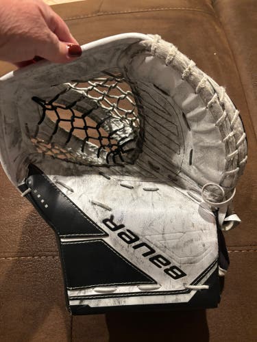 2022 Bauer M5 Pro Regular (Used)