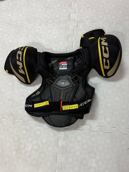 Large Youth CCM Tacks AS-V Pro Shoulder Pads (Used)