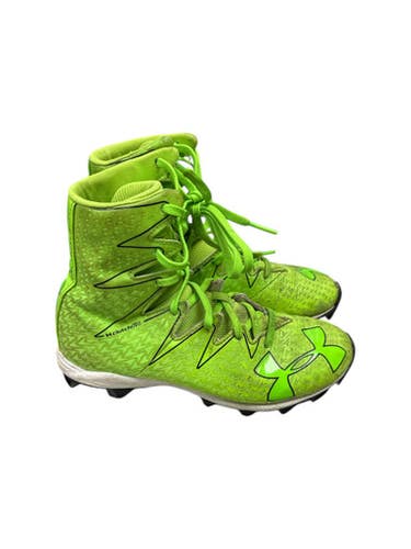 Used Under Armour Jr FB Cleats Neon Green Junior 04 11862-S000091350