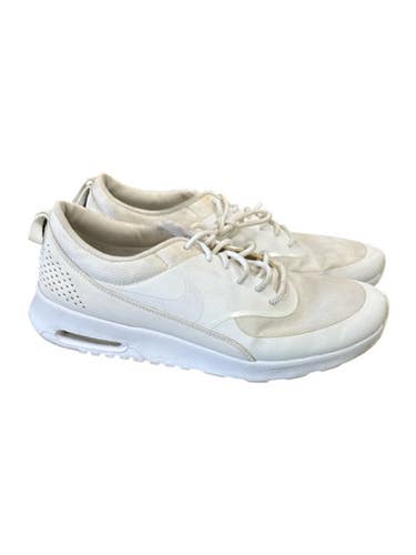 Nike (Used) Size M 11.5 (W 12.5) White Adult Shoes