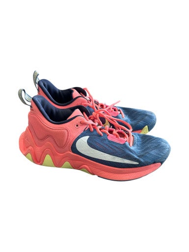 Nike (Used) Size M 10.0 (W 11.0) Men's Shoes