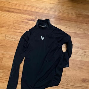 Bauer senior small neck guard shirt