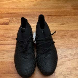 Adidas predator accuracy size 7.5 cleats (new)