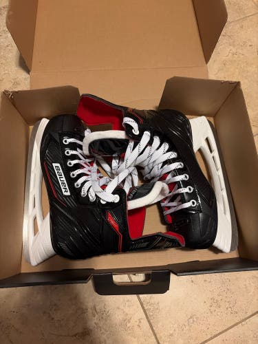 Bauer NSX Hockey Skates Regular Width 7 (New)