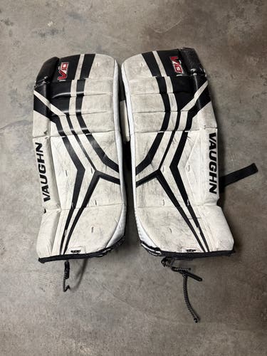 24" Vaughn Velocity V10 Goalie Leg Pads (Used)