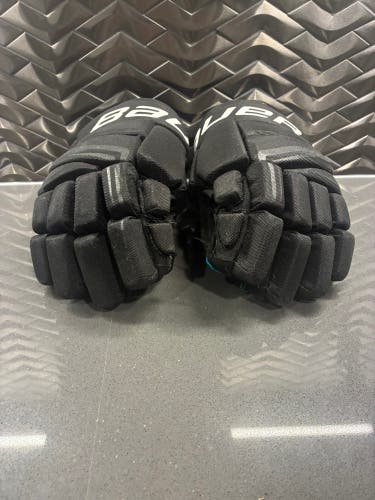 Bauer Bauer X Gloves 12" - Excellent Condition