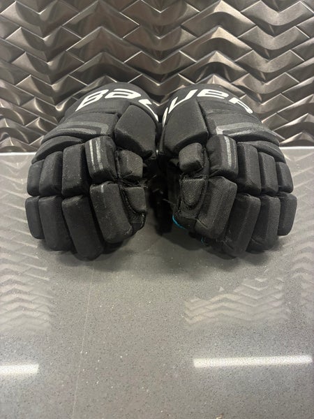 Bauer Bauer X Gloves 12" - Excellent Condition