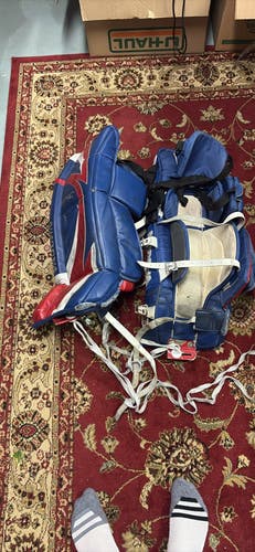 28" Bauer Goalie Leg Pads (Used)