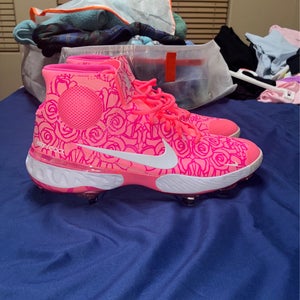 Nike alpha huarache elite 3 high Mother’s Day or size 11