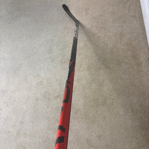 Senior Bauer Vapor FlyLite Left Hand Hockey Stick P90T Pro Stock (Used)