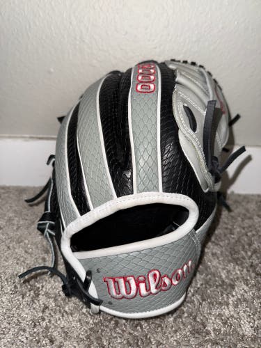 Wilson A2000 RH Infield Baseball Glove 11.5" (New)