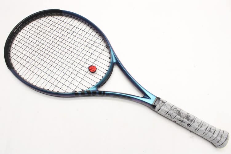 WILSON ULTRA 100 (VER 4) TENNIS RACQUET (4 1/4) AUTHORIZED WILSON DEALER DEMO