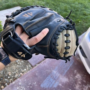 44 Pro C2 RH Catcher's Baseball Glove 34" (Used)