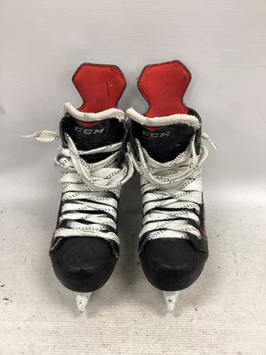 Used CCM RBZ 70 Intermediate Hockey Skate Intermediate 5.0 11851-S000039047