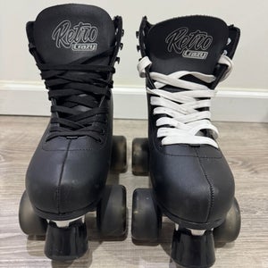 Retro crazy roller skates Medium 3-6 Black (Used)