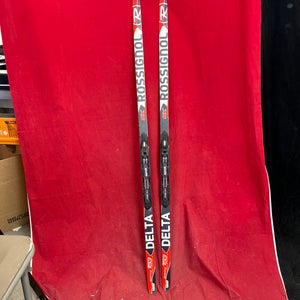 Skate Rossignol Cross Country Skis (Used)