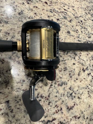 Shimano TLD Two-Speed A Model Conventional Reel - High speed:3.5:1 Low speed: 1.4:1