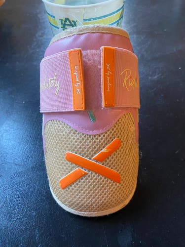 Pink Senior Elbow Protection (Used)