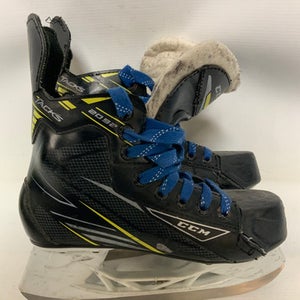 Used CCM TACKS 2092 Junior Hockey Skate Junior 03 11823-S000035130