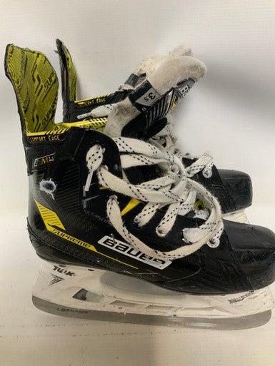 Used Bauer SUPREME M4 Junior Hockey Skate Junior 03.5 11823-S000035128