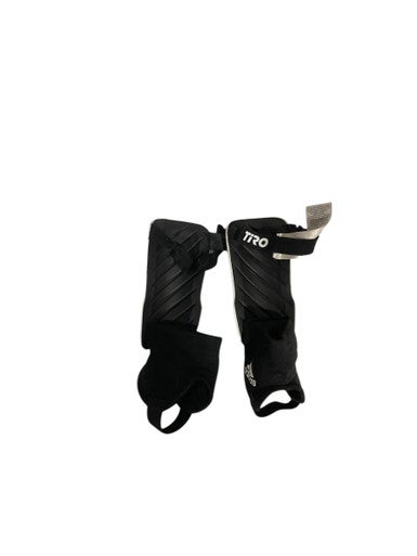 Used Adidas Soccer Shin Guards Youth Pink SM 11847-S000030352