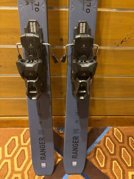 WIN A FISCHER RANGER! - Forecast Ski