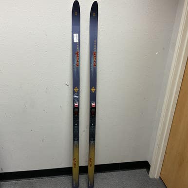Used Trak NOVA Boys XC Ski/Binding Royal Blue 156 cm 11855-S000192979