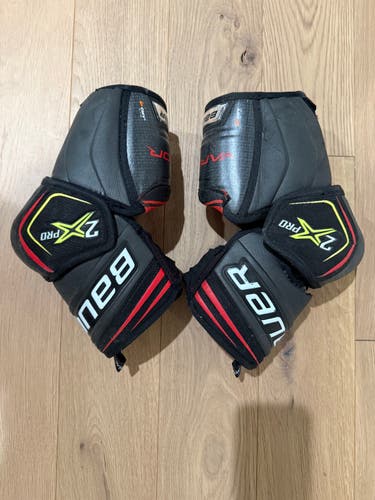 Senior Large Bauer Vapor 2x Elbow Pads Pro Stock (Used)