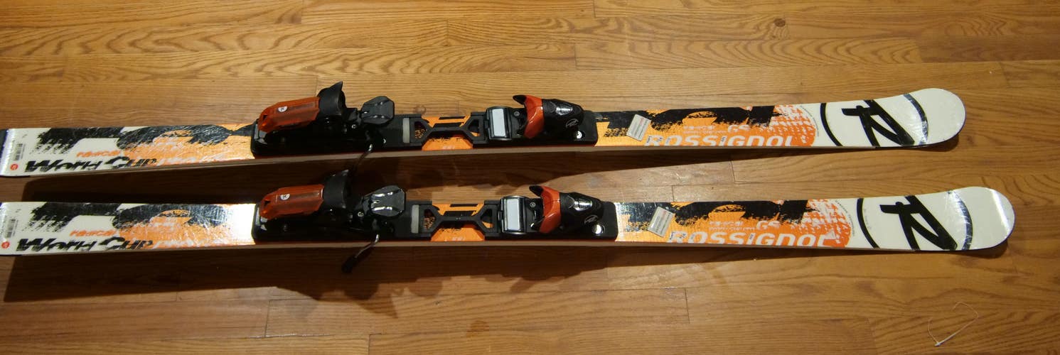 Unisex Racing 155 cm Rossignol Radical World Cup GS Skis With Bindings Max Din 10 (Used)