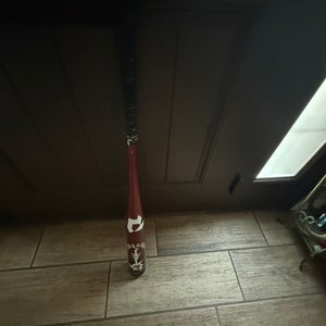 2025 DeMarini Voodoo One Alloy BBCOR Certified Bat (-3) 30 oz 33" (Used)