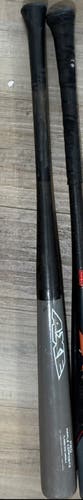 2023 AXE Hardwood Composite BBCOR Certified Bat (-3) 30 oz 33" (Used)