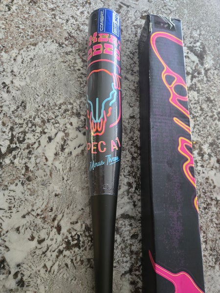 2025 Combat MFG Spec A1 Alloy BBCOR Certified Bat (-3) 30 oz 33" (New)