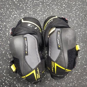 Used CCM VECTOR PRO Junior Elbow Pads SM 11849-S000032874