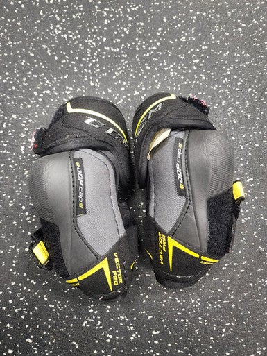 Used CCM VECTOR PRO Junior Elbow Pads SM 11849-S000032874