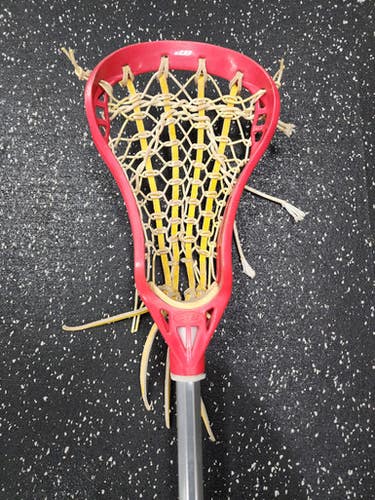 Used DeBeer TRIAX Wmn Atk/Mid Complete Stick Red 11849-S000032903