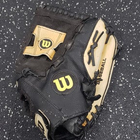 Used Wilson PROTEGE BB/SB Glove RH Throw Black 12" 11849-S000032896