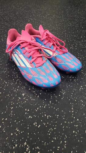 Used Adidas Soccer Cleats Pink Junior 05.5 11849-S000032895