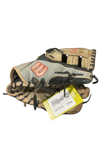 Used Wilson A2000 BB/SB Glove RH Throw Grey 11 1/2" 11834-S000038405