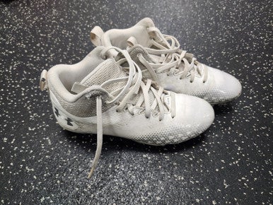 Used Under Armour SPOTLIGHT Jr FB Cleats White Junior 04 11849-S000032728