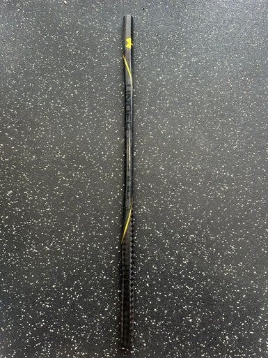 Used Under Armour TD100 Womens Atk/Mid LAX Shaft Black 11849-S000032735