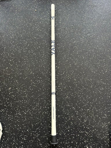 Used Gait MIDSIZE DIAMETER Womens Atk/Mid LAX Shaft White 11849-S000032737