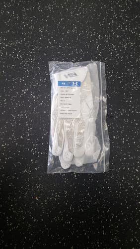 Used Under Armour TAKDOWN BH BB/SB Batting Gloves White LG 11849-S000032765