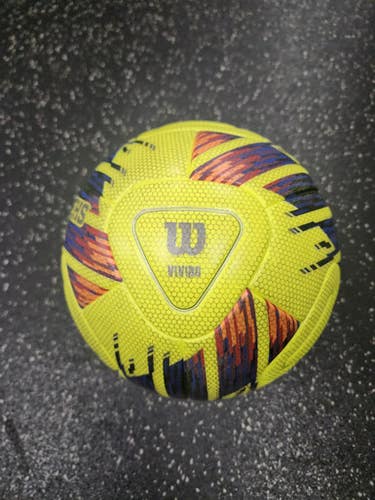 Used Wilson VIVIDO All Size Soccer Ball Yellow 5 11849-S000032857