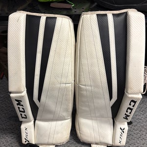 22" CCM YT FLEX (Used) White Youth Goalie Leg Pads 22 inch ice hockey